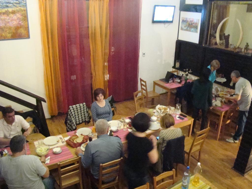Hotel Dumbrava Soarelui à Braşov Extérieur photo