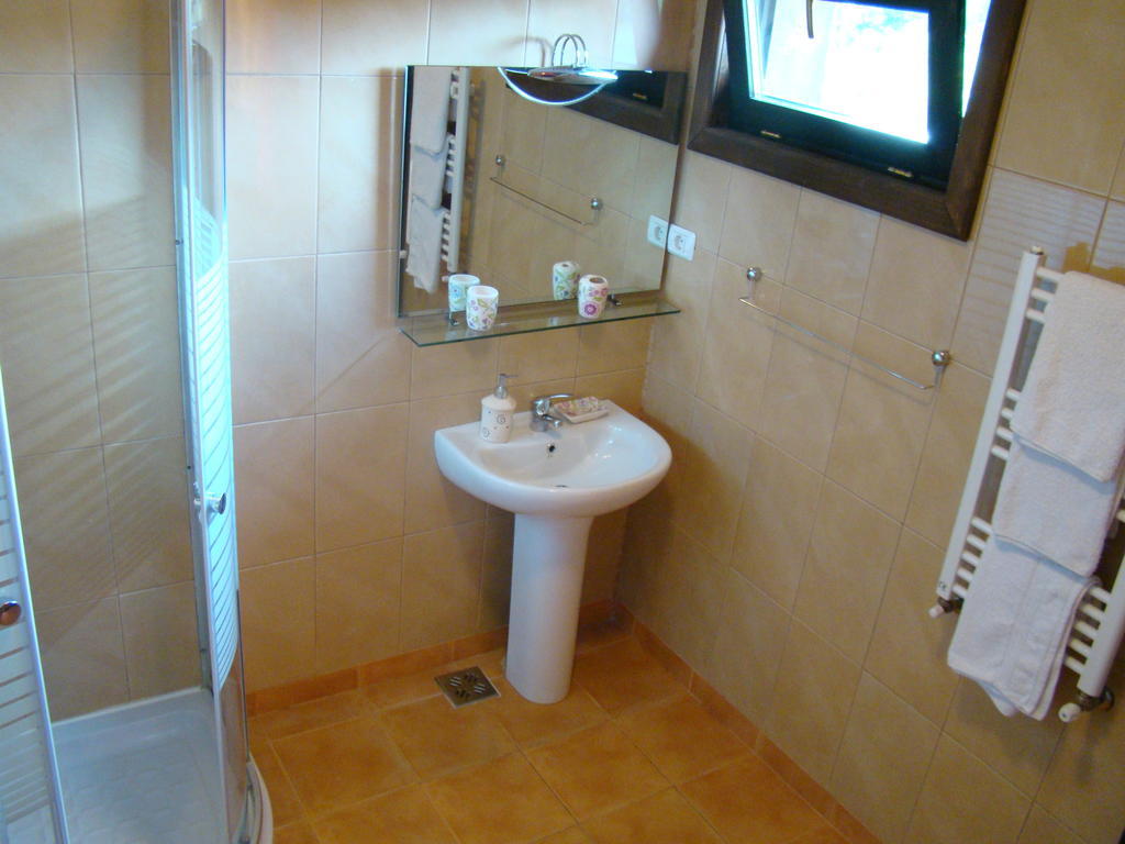 Hotel Dumbrava Soarelui à Braşov Chambre photo